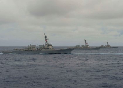 USS Carl Vinson 140923-N-KB426-056