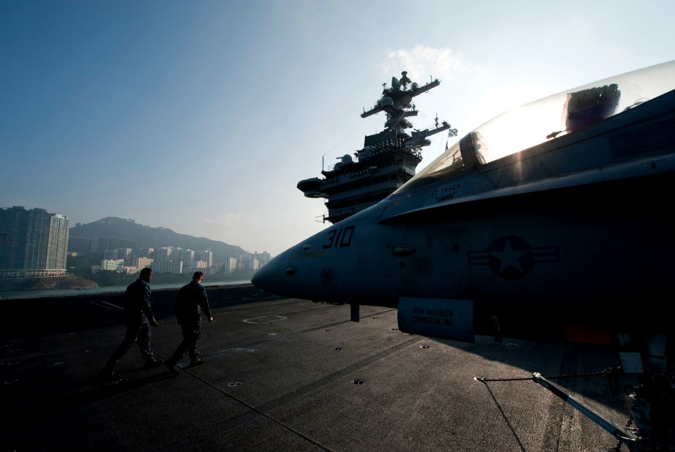 USS Carl Vinson action 111226-N-DR144-126