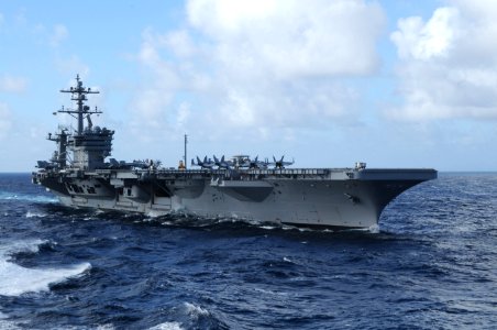 USS Carl Vinson (CVN-70) underway at sea on 18 February 2010 (100218-N-4275C-007)