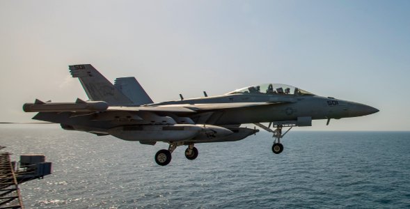 USS Carl Vinson (CVN 70) 150310-N-TP834-316 (16198823313)