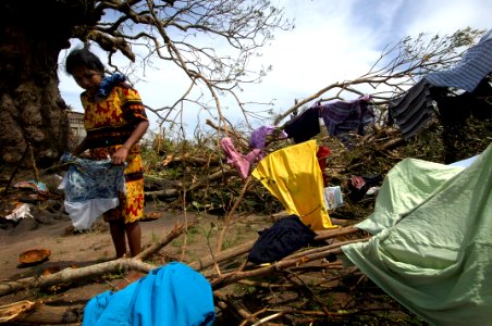 US Navy 070907-N-1810F-042 A Nicaraguan woman in an area hit by Hurricane Felix hangs clothes to dry, as she waits for supplies to be delivered from amphibious assault ship USS Wasp (LHD 1) photo
