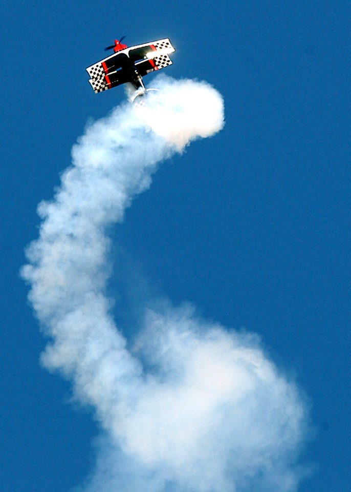 US Navy 070908-N-1082Z-001 Aerobatics champion Skip Stewart performs in his modified Pitts Special S-2S, during the 2007 Naval Air Station Oceana Air Show