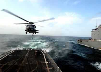 US Navy 070909-N-0841E-172 An SH-60B Seahawk, assigned to the