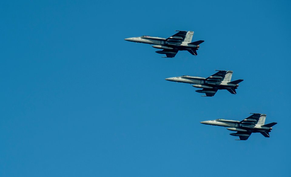 USS Carl Vinson (CVN 70) 150310-N-TP834-172 (16198829193)