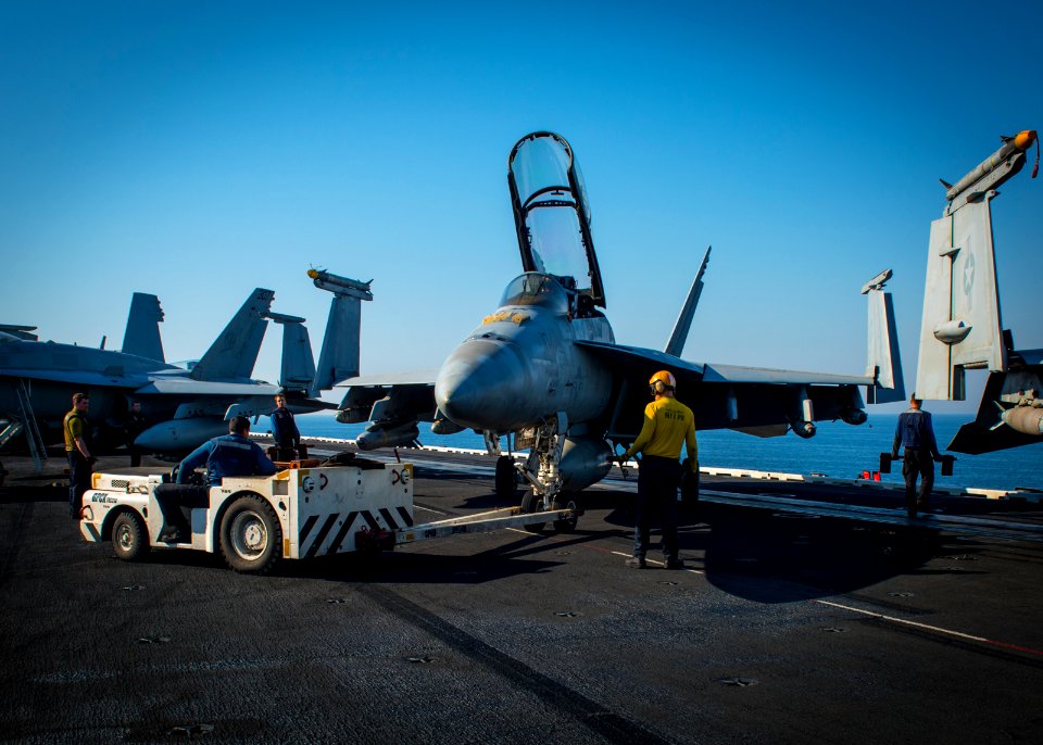 USS Carl Vinson (CVN 70) 150302-N-HD510-032 (16495004897)