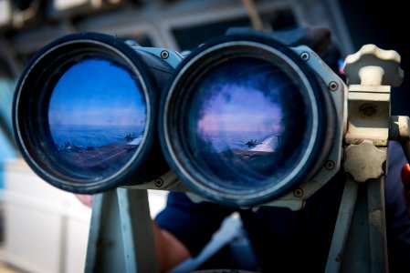 USS Carl Vinson (CVN 70) 150228-N-HD510-034 (16068565134)