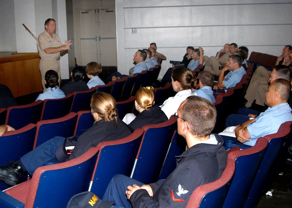 US Navy 070914-N-2716P-001 Navy Reserve Force Master Chief David R. Pennington speaks at the Sky Warrior Theater to the gathered Navy Reserve Sailors stationed aboard Naval Air Station Whidbey Island