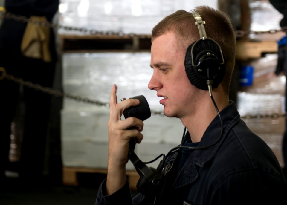 USS Carl Vinson (CVN 70) 150218-N-KB426-082 (16573229646)