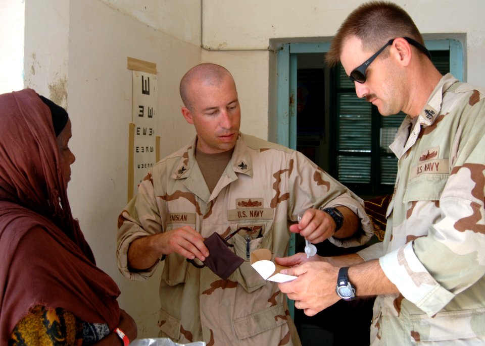 US Navy 070923-N-3285B-045 Medical Civic Action Program
