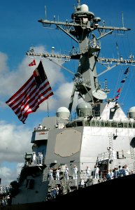 US Navy 070922-N-0879R-008 Guided-missile destroyer USS Chafee (DDG 90) returns to port after a scheduled deployment