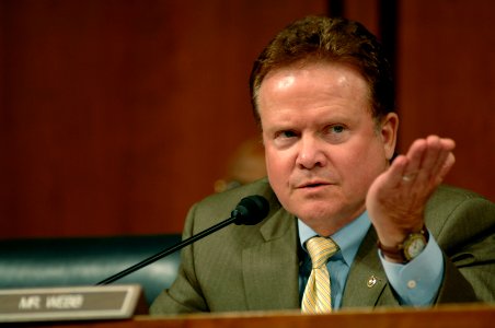 US Navy 070927-N-3642E-140 Sen. James Webb, D-Va., questions Adm. Gary Roughead, commander of U.S. Fleet Forces Command, after his testimony before the Committee on Armed Services during his confirmation hearing for appointment photo