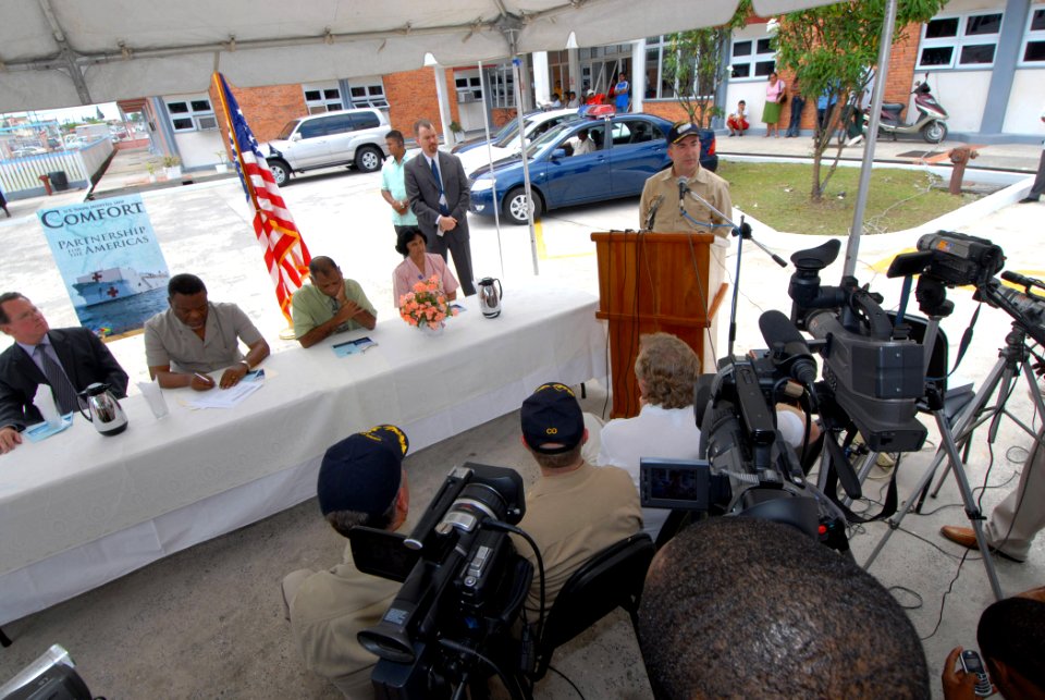 US Navy 070924-N-8704K-042 Capt. Bob Kapcio, mission commander aboard Military Sealift Command hospital ship USNS Comfort (T-AH 20), speaks at an opening ceremony at the Georgetown Public Hospital