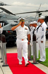 US Navy 070928-N-4995K-095 Side boys salute Cmdr. Lawrence Vincent, commanding officer of Helicopter Anti-Submarine Squadron (HS) 8