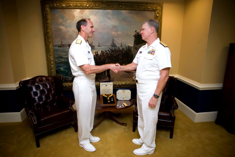 US Navy 070929-N-0696M-027 Adm. Gary Roughead, right, is relieved as Commander, Fleet Forces Command by Adm. Jonathan Greenert during an informal change of office ceremony held at the Pentagon