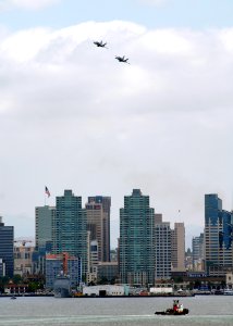 US Navy 070929-N-7981E-254 A pair of F-A-18C Hornets from Naval Air Station North Island fly over San Diego during the city's Sea and Air Parade photo