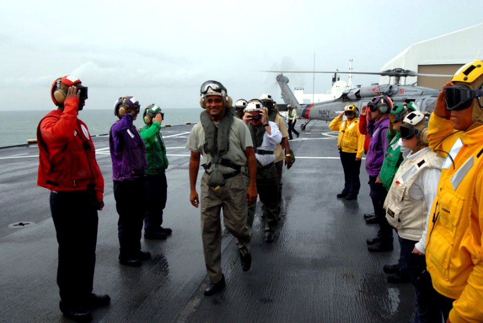 US Navy 070929-N-8704K-002 President of Guyana Bharrat Jagdeo is saluted by sideboys as he arrives for a tour of Miliary Sealift Command hospital ship USNS Comfort (T-AH 20)