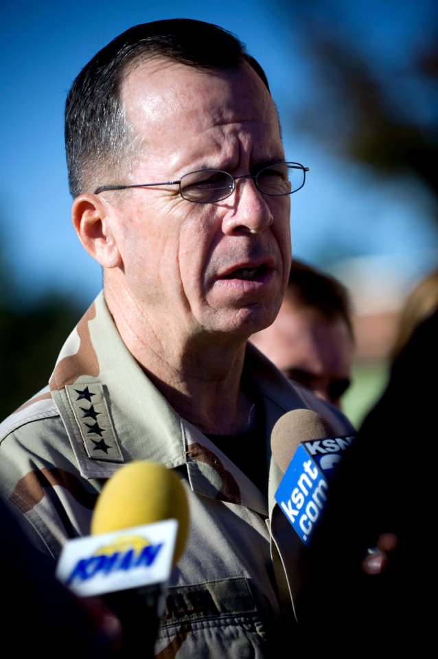 US Navy 071024-N-0696M-477 Chairman of the Joint Chiefs of Staff, U.S. Navy Adm. Mike Mullen answer questions during a media availability after at a town hall meeting with soldiers stationed at Fort Riley
