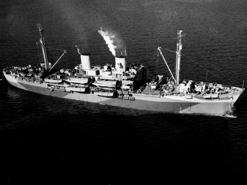 USS Butte (APA-68) dropping anchor on 3 December 1944 (19-N-75310)