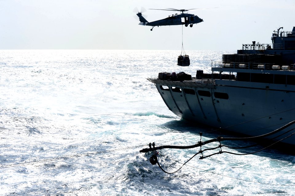USS Bunker Hill replenishment 141105-N-GW918-052