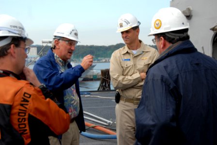 US Navy 071107-N-4399G-026 William H. Ryzewic, U.S. Pacific Fleet deputy chief of staff for fleet maintenance, discusses ship maintenance procedures and responsibilities with Capt. David A. Lausman, commanding officer of USS Bl