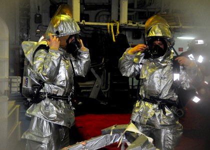 USS Bunker Hill action DVIDS266865