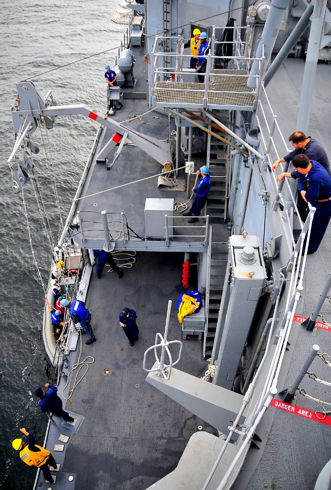 USS Bunker Hill activity 100307-N-RI884-038