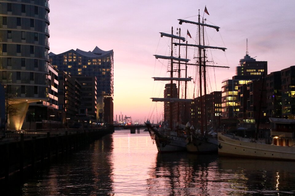 Elbe philharmonic hall port of hamburg port city