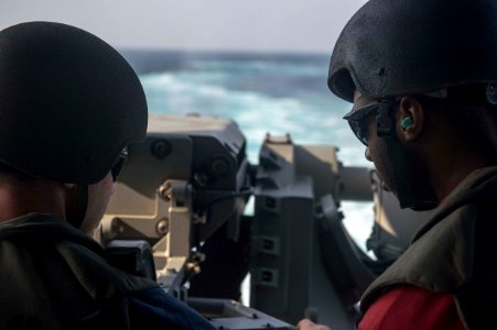 USS BOXER (LHD 4) 140221-N-JP249-243 (12788898995)