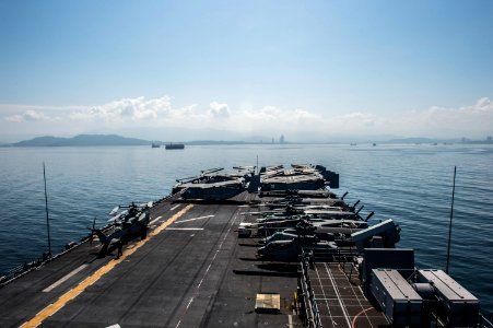 USS Bonhomme Richard, Malaysian port visit 150223-N-UF697-080