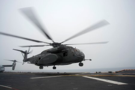 USS Bonhomme Richard operations 160313-N-XK809-193