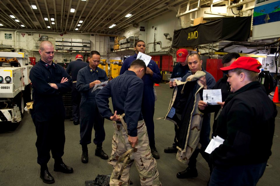 USS Bonhomme Richard (LHD 6) CBR Drill 161130-N-XK809-037