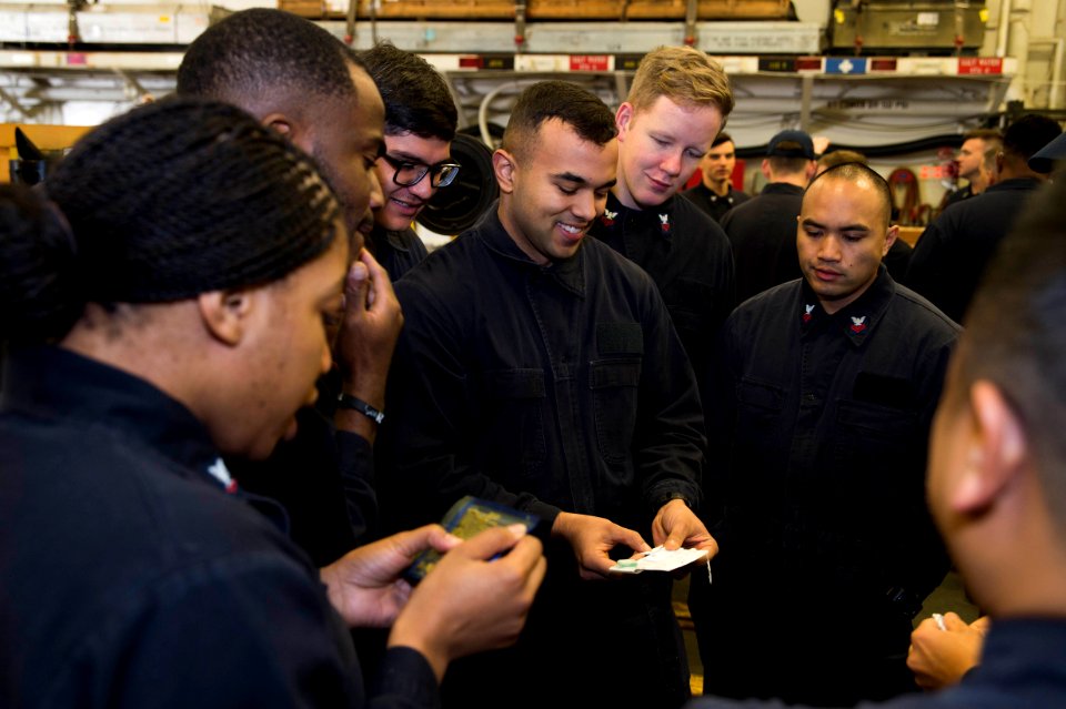 USS Bonhomme Richard (LHD 6) CBR Drill 161130-N-XK809-040