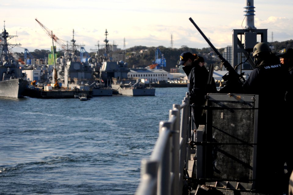 USS Blue Ridge operations 150302-N-NM917-050