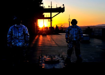 USS Blue Ridge operations 150303-N-NM917-449