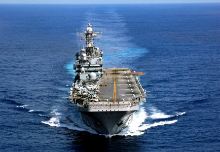 US Navy 071222-N-6597H-116 The amphibious assault ship USS Tarawa (LHA 1) transits through the Indian Ocean