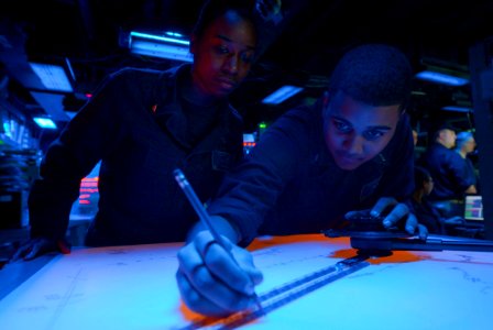 USS Bataan Combat Information Center activity 140409-N-MW280-268