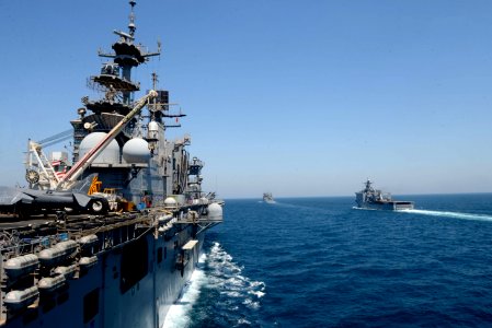 USS Bataan (LHD 5) 140806-N-JX484-125 (14885720721)
