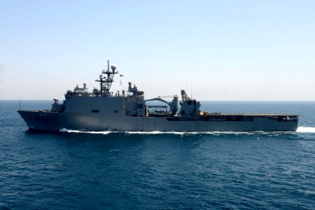 USS Bataan (LHD 5) 140806-N-JX484-153 (14702248977)