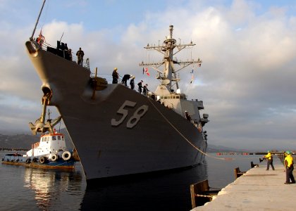 US Navy 080109-N-0780F-008 Line handlers conduct mooring operations as the guided missile destroyer USS Laboon (DDG 58) arrives for a routine port visit