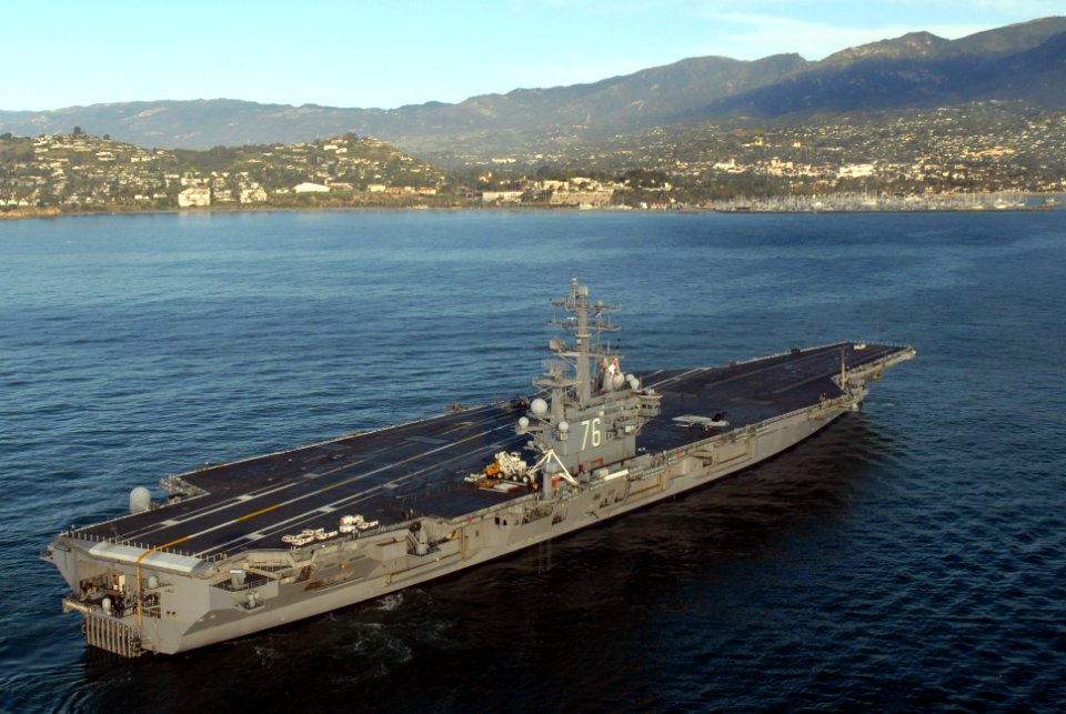 US Navy 080111-N-0555B-039 The Nimitz-class nuclear-powered aircraft carrier USS Ronald Reagan (CVN 76) prepares to drop anchor off the coast of Santa Barbara, Calif