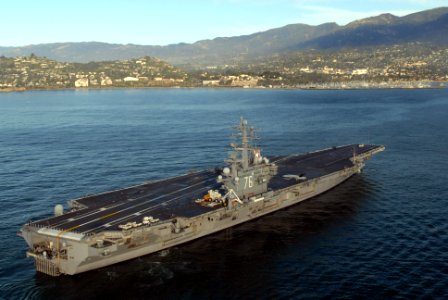 US Navy 080111-N-0555B-039 The Nimitz-class nuclear-powered aircraft carrier USS Ronald Reagan (CVN 76) prepares to drop anchor off the coast of Santa Barbara, Calif photo