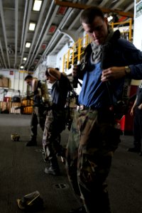 USS BATAAN (LHD 5) 140504-N-JP302-074 (14117682811)