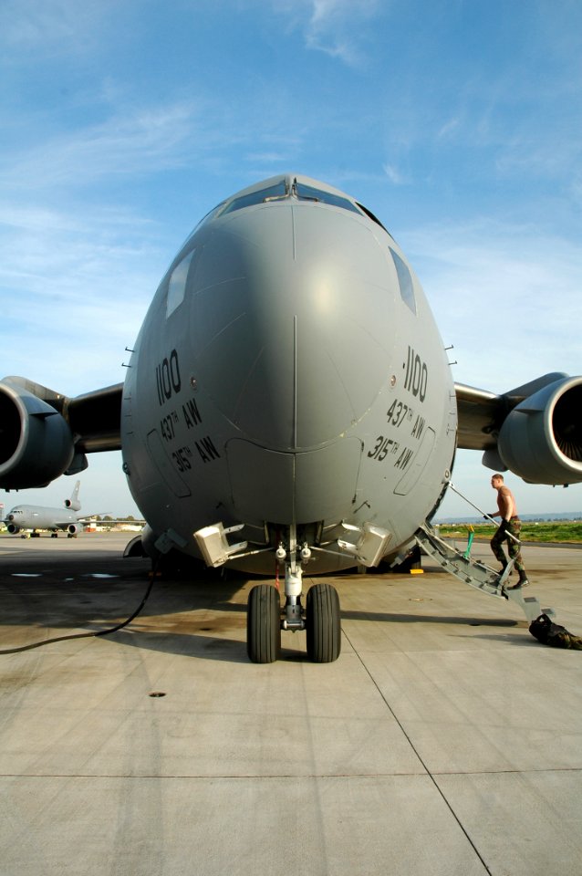 US Navy 080115-N-5821P-001 A U.S. Air Force C-5 Galaxy is serviced on the flight line at Naval Air Station (NAS) Sigonella