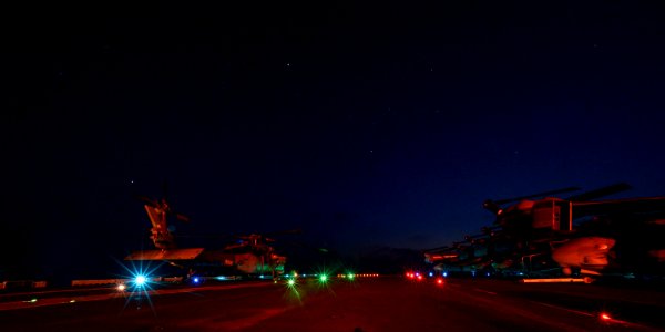 USS BATAAN (LHD 5) 140427-N-HO612-031 (14060407534)