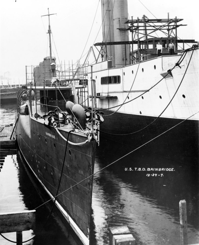 USS Bainbridge - 19-N-13135