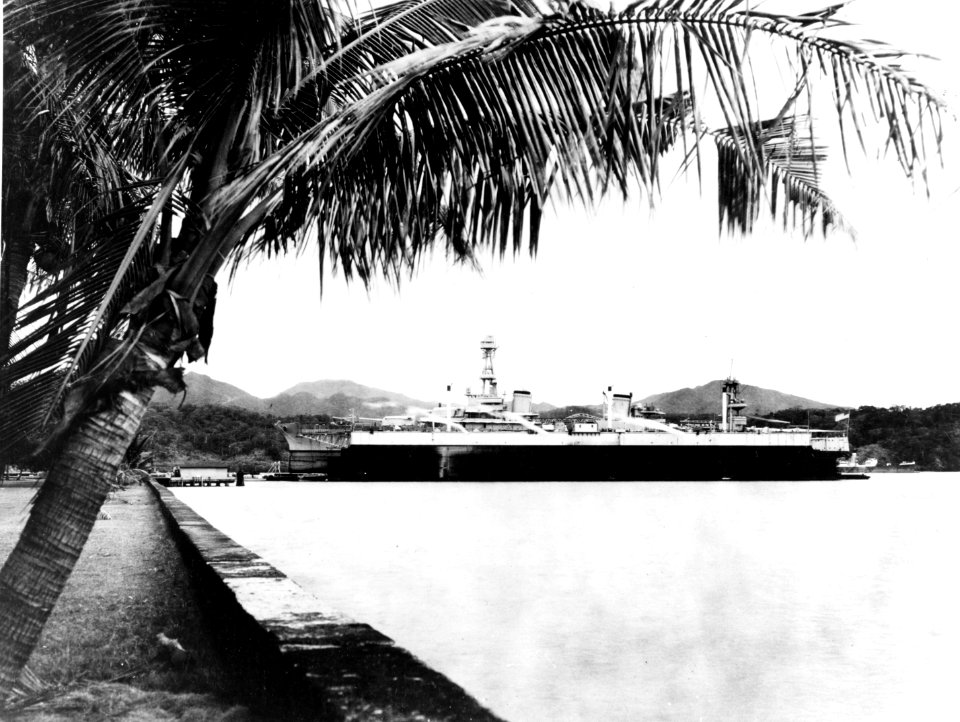 USS Augusta (CA-31) in drydock USS Dewey (YFD-1) at Olongapo, Philippine Islands, 29 January 1936 (80-CF-21338-3)