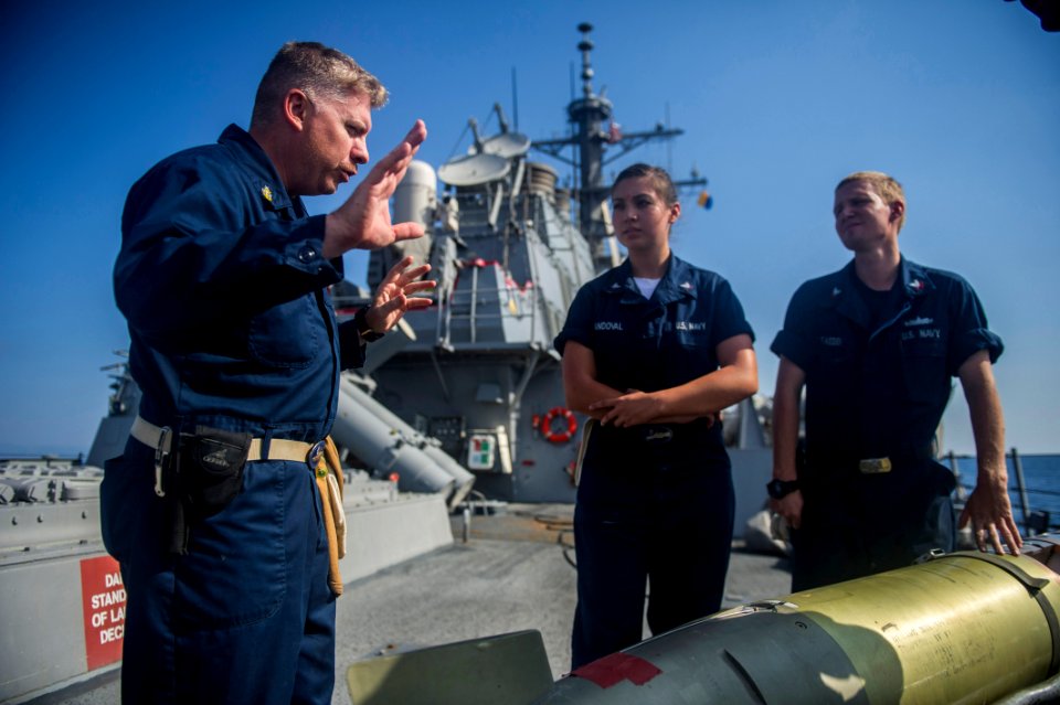 USS Barry operations 130924-N-XZ912-003