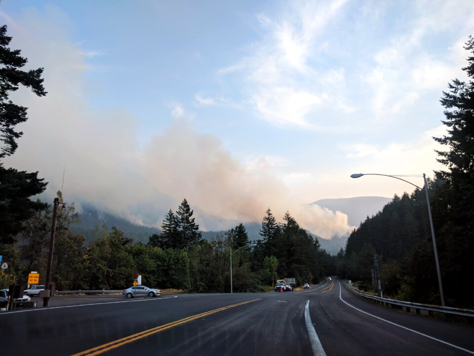Oregon highway fire