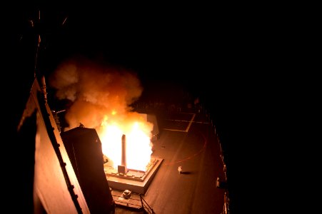 USS Arleigh Burke (DDG 51) 140923-N-WD757-246 (15154744709)