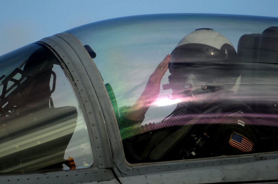 US Navy 080130-N-0555B-059 The pilot of an F-A-18C Hornet assigned to the